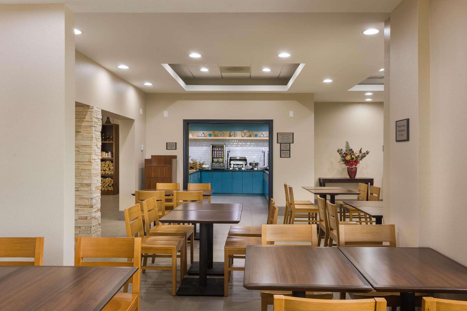 Фото Country Inn & Suites by Radisson, St. Petersburg - Clearwater, Fl
