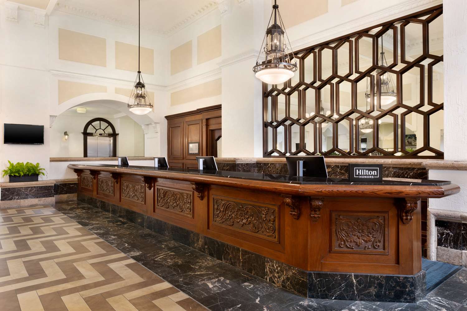 Фото Embassy Suites by Hilton Dallas Dfw Airport South