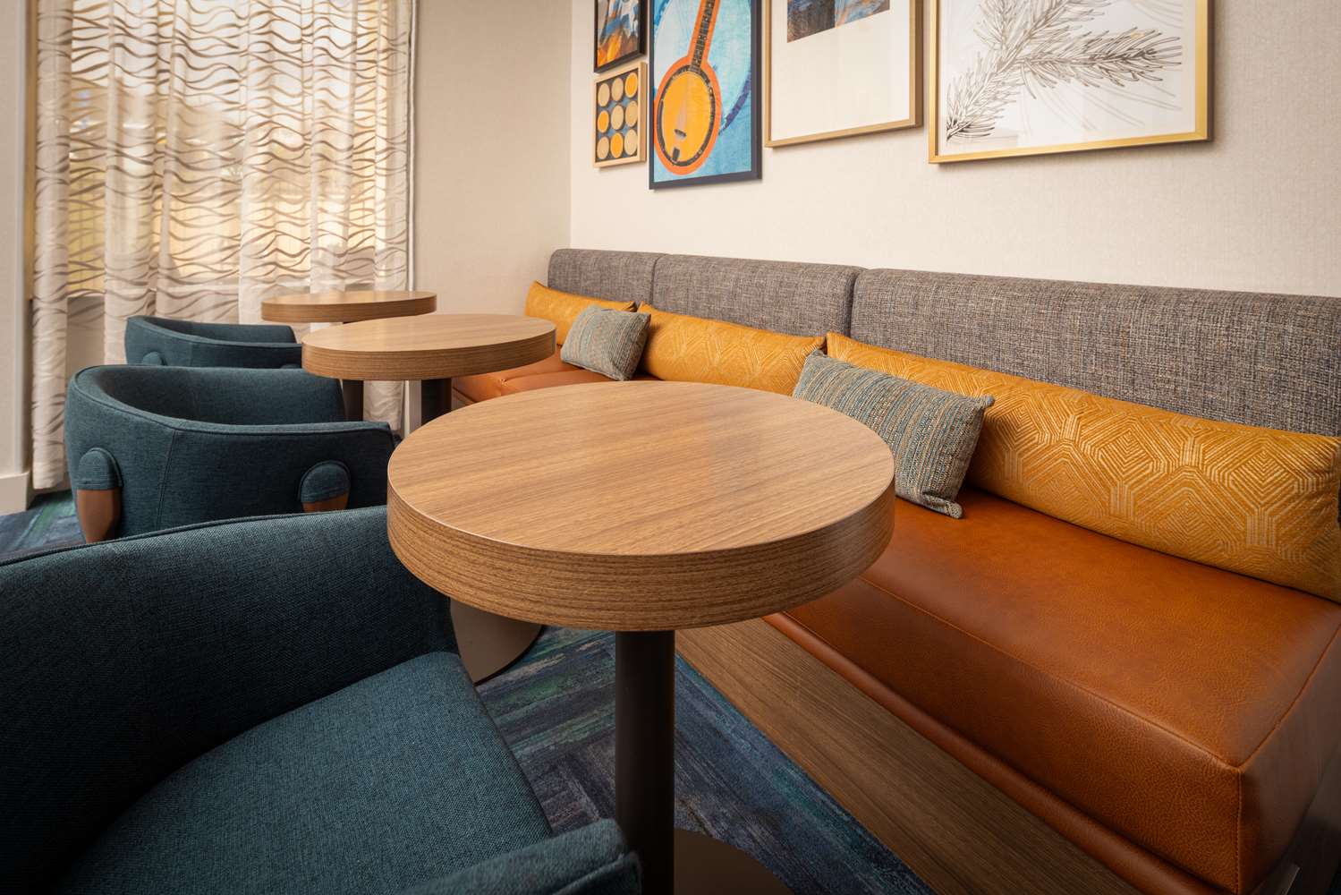 Фото Homewood Suites by Hilton Asheville-Tunnel Road