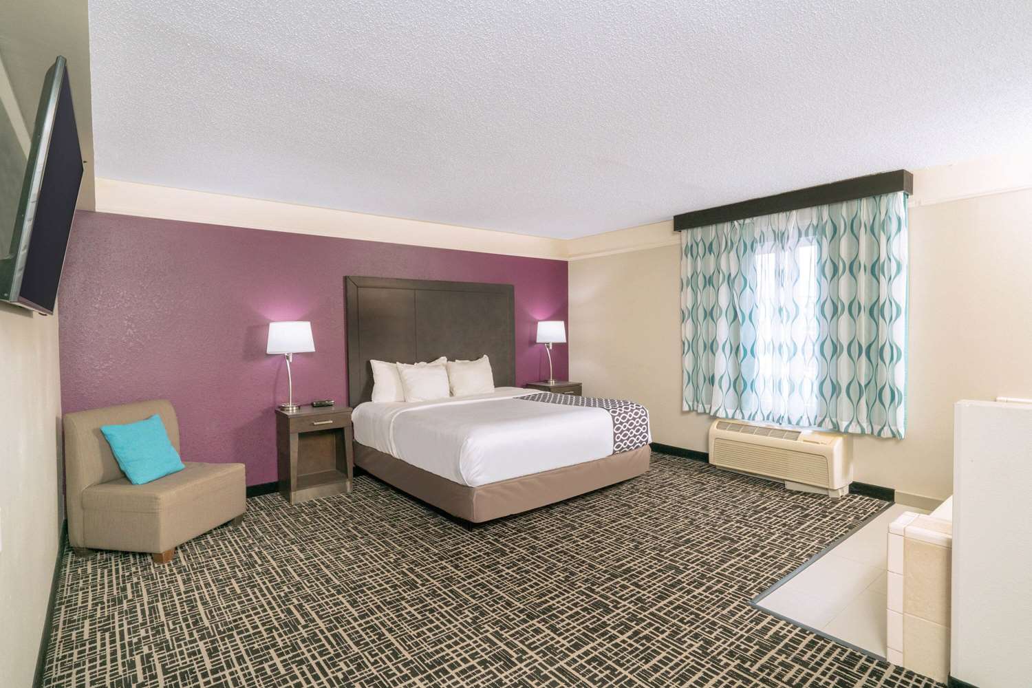 Фото La Quinta Inn & Suites by Wyndham Latham Albany Airport