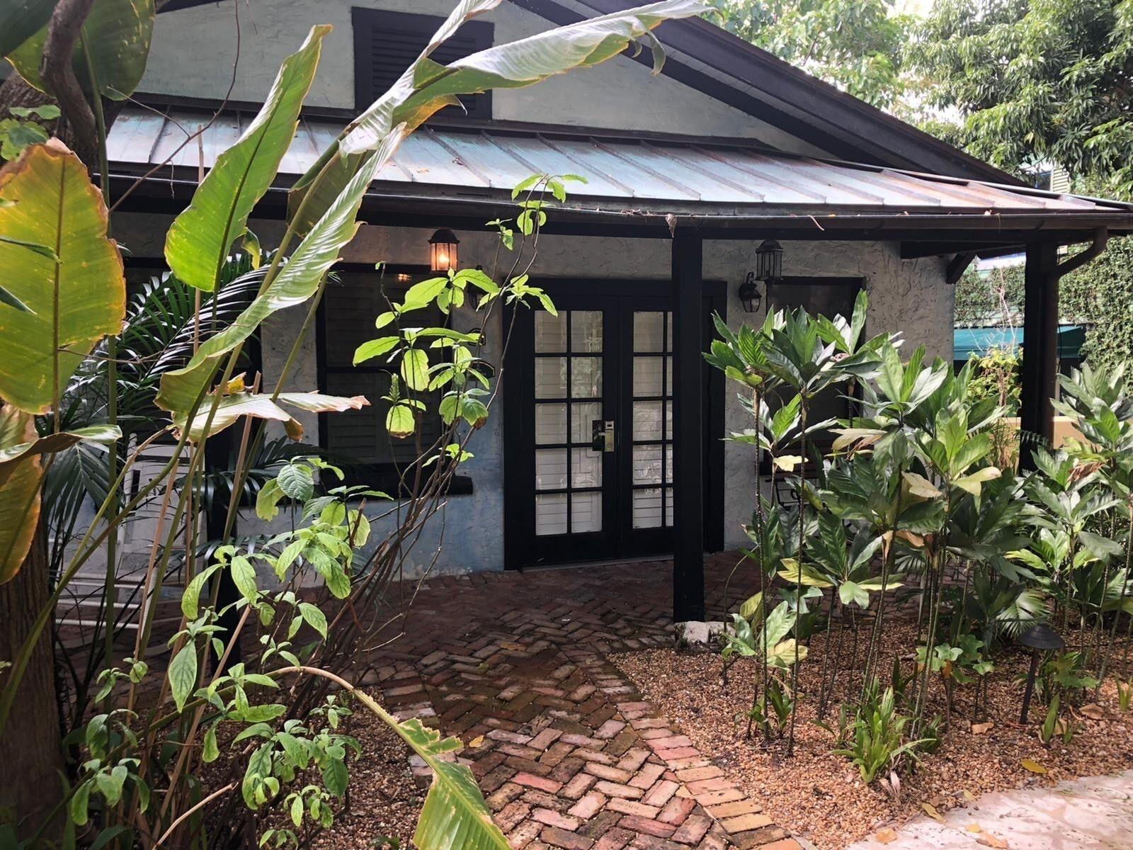 Фото Sundy House