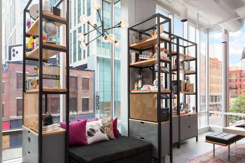 Фото Moxy Boston Downtown