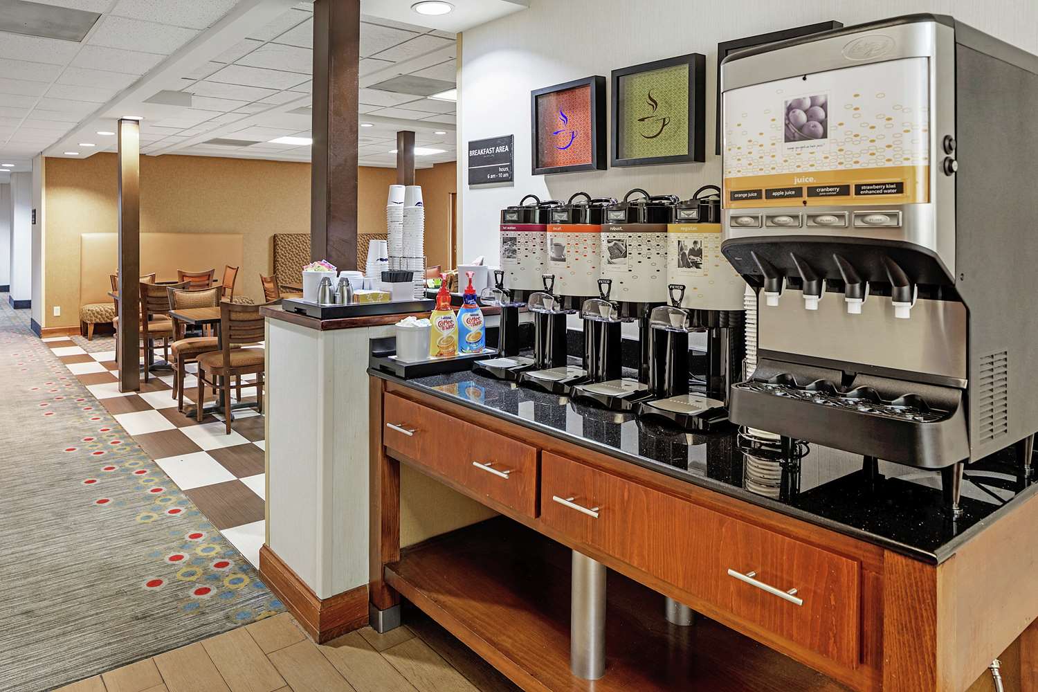 Фото Hampton Inn Helen