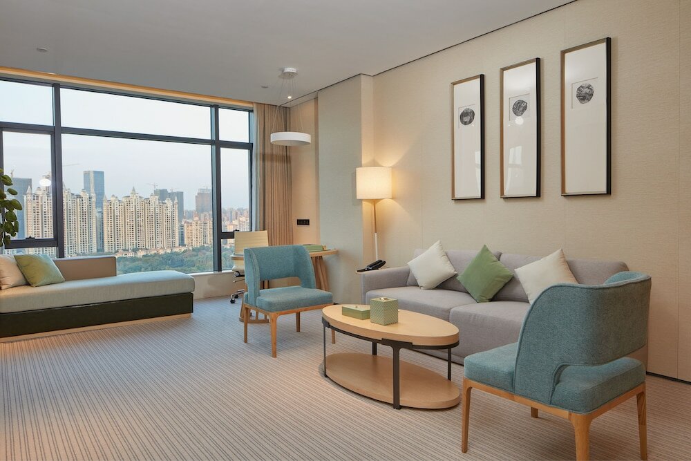 Фото Foshan Virtuous World Hotel