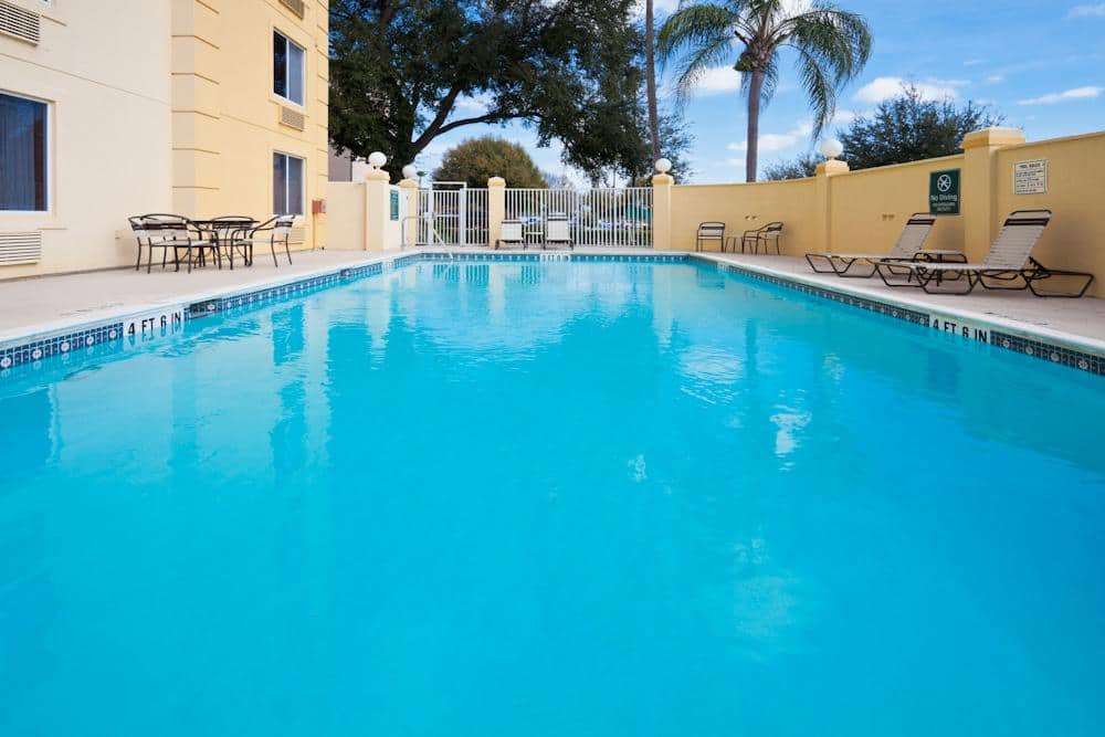 Фото La Quinta Inn & Suites by Wyndham Lakeland East