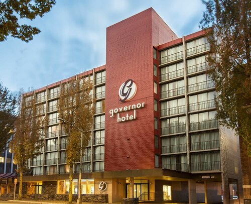 Гостиница Red Lion Inn & Suites Olympia, Governor Hotel в Олимпии