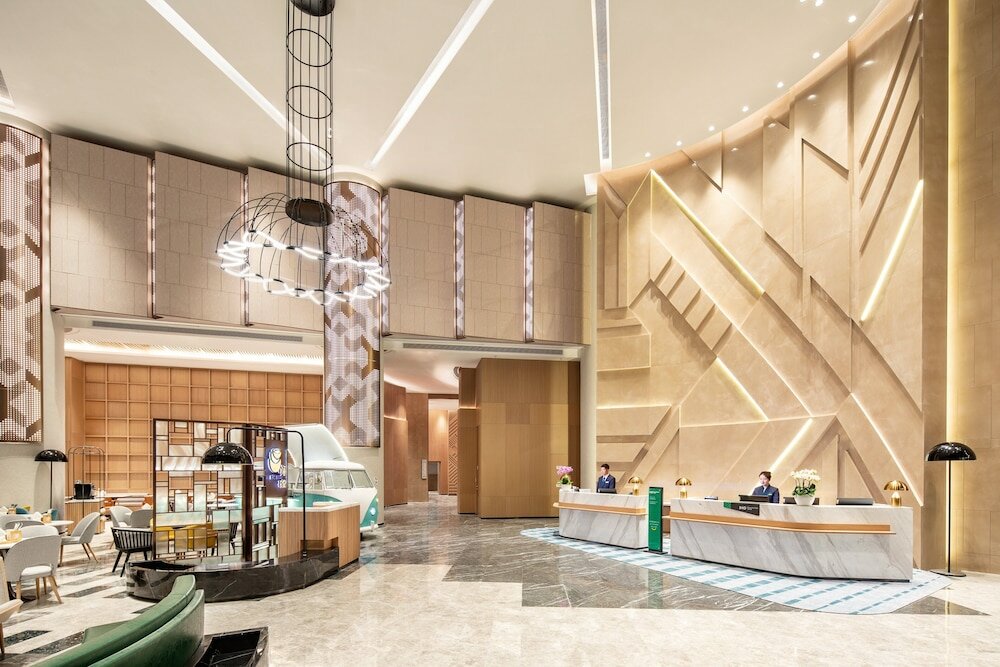 Фото Holiday Inn Shanghai Nanjing Road