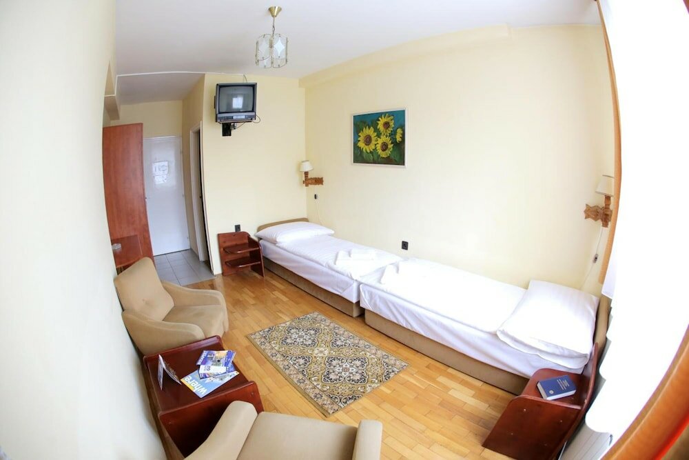 Фото Hotel Bara Budapest