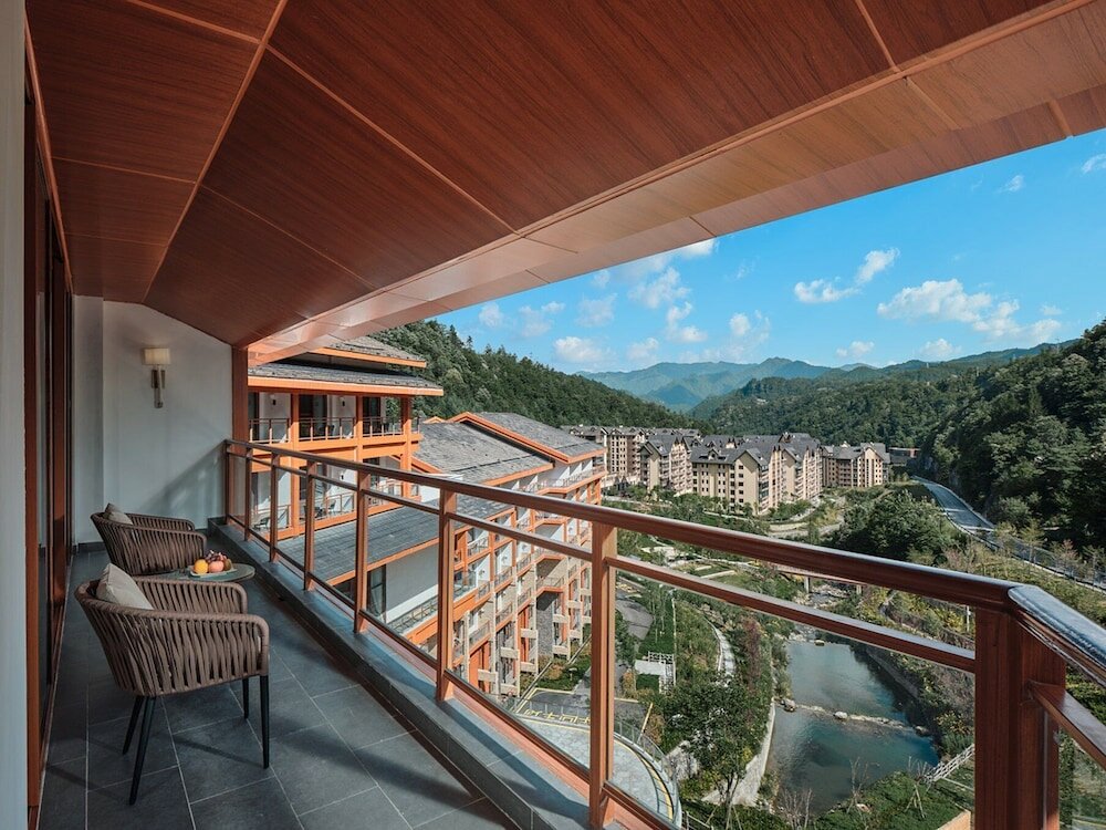 Фото Crowne Plaza Shennongjia, an Ihg Hotel