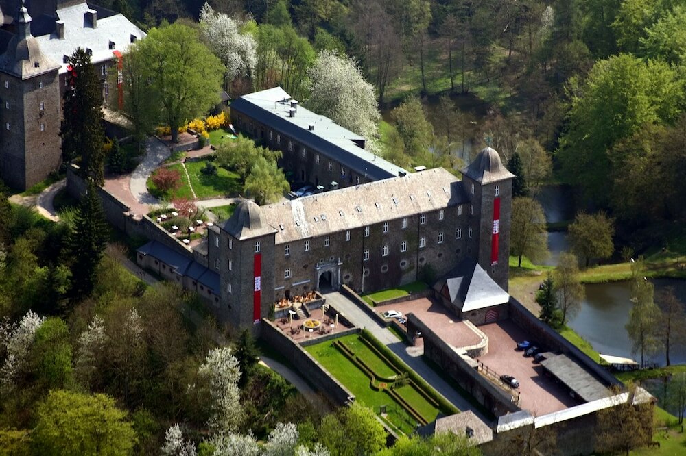 Фото Burghotel Schnellenberg