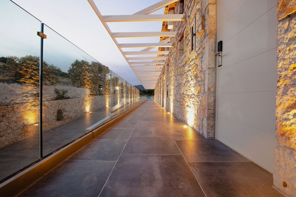 Фото Aliv Stone Suites & SPA