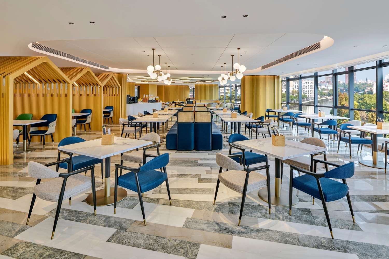 Фото Hilton Garden Inn Foshan Lishui