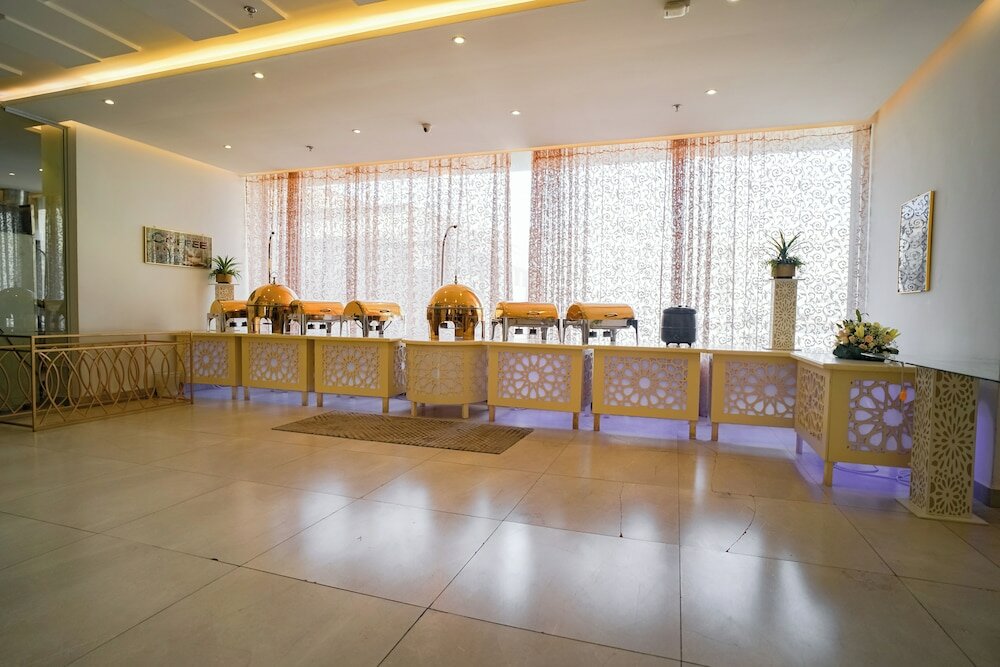 Фото Emaar Legend