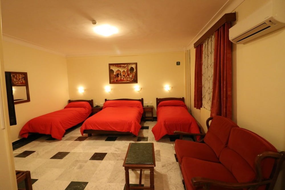 Фото Hotel Hydra - Ouled Fayet
