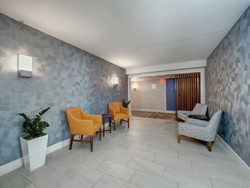 Фото Holiday Inn Express Corpus Christi Beachfront, an Ihg Hotel