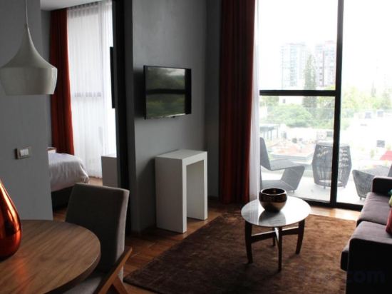 Фото Love IT Signature Hotel