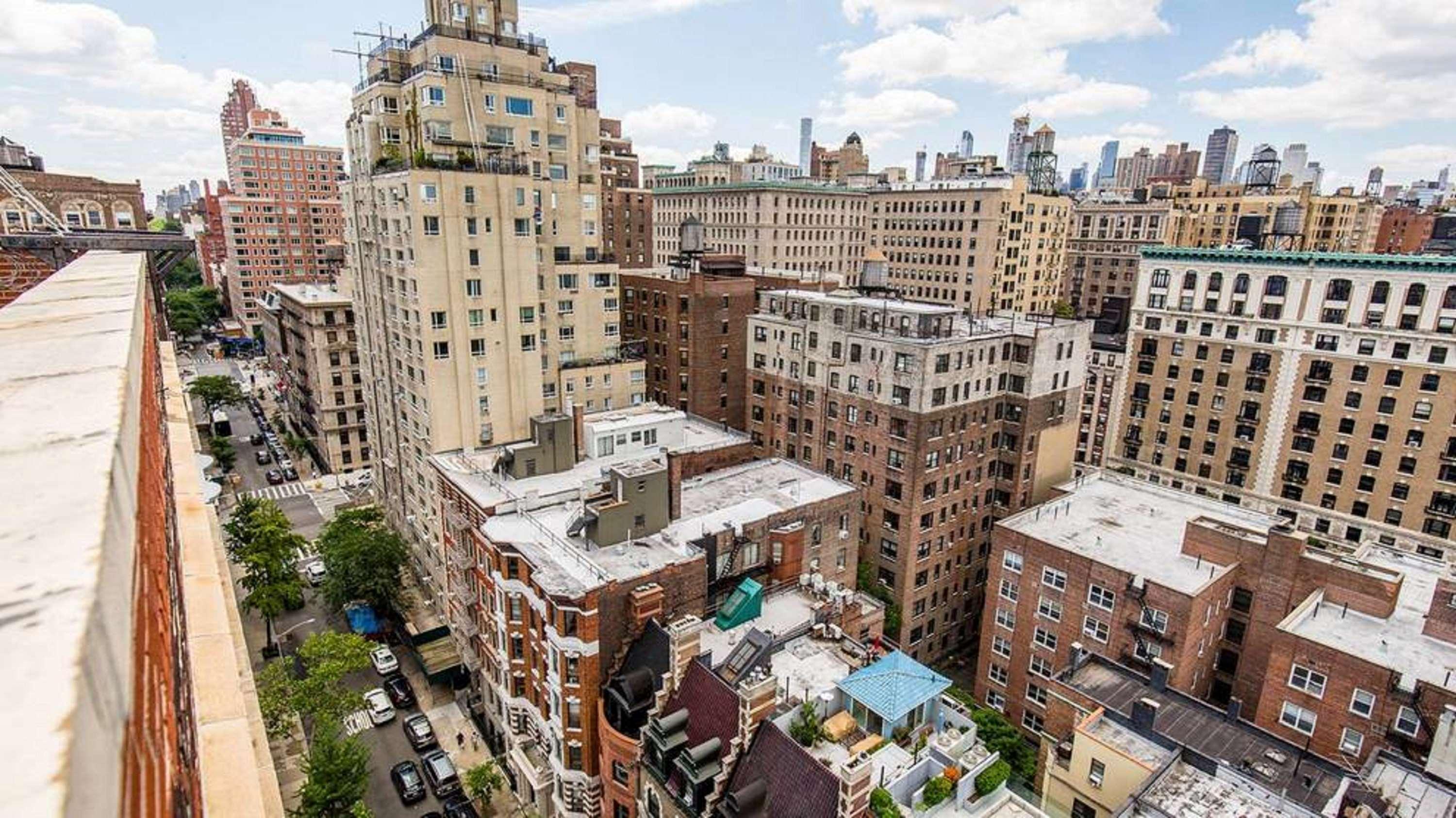 Фото Riverside Tower Hotel