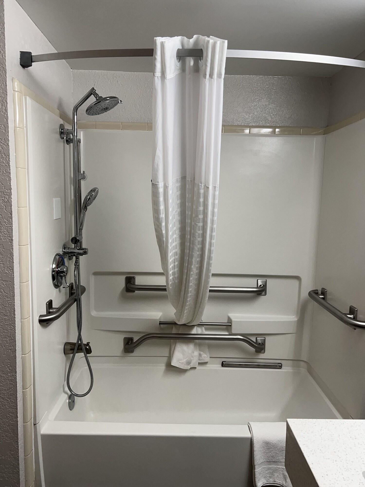 Фото Super 8 by Wyndham Clemmons/Winston-Salem Area I-40