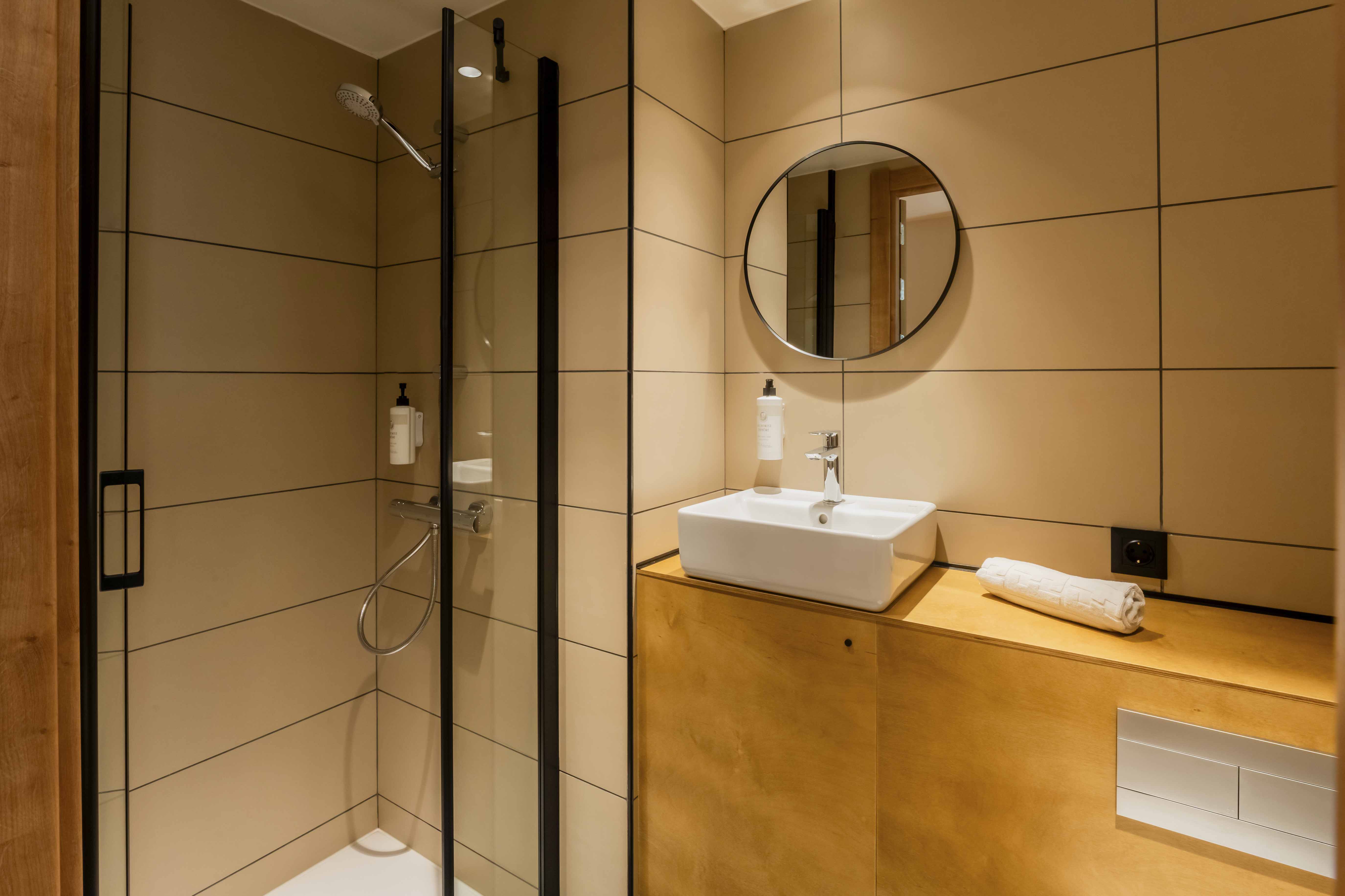 Фото EasyHotel Valencia Ciutat Vella