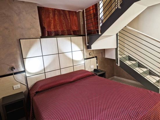 Фото Ibis Styles Milano Centro