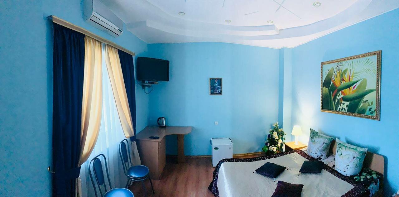 Фото Континент