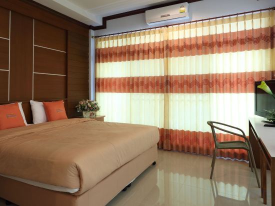 Фото Breeze Hill Hotel