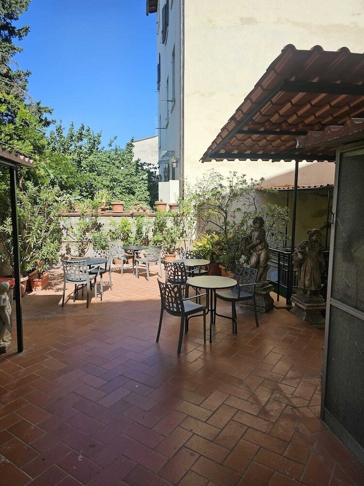 Фото Hotel Guelfa