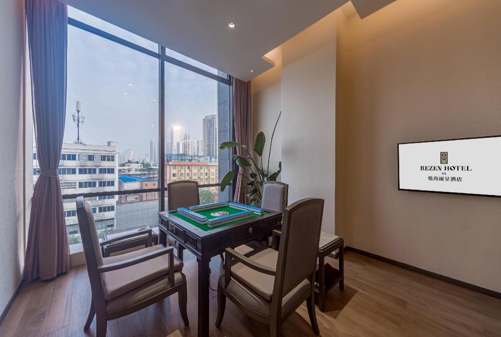 Фото Hl Rezen Hotel Chengdu