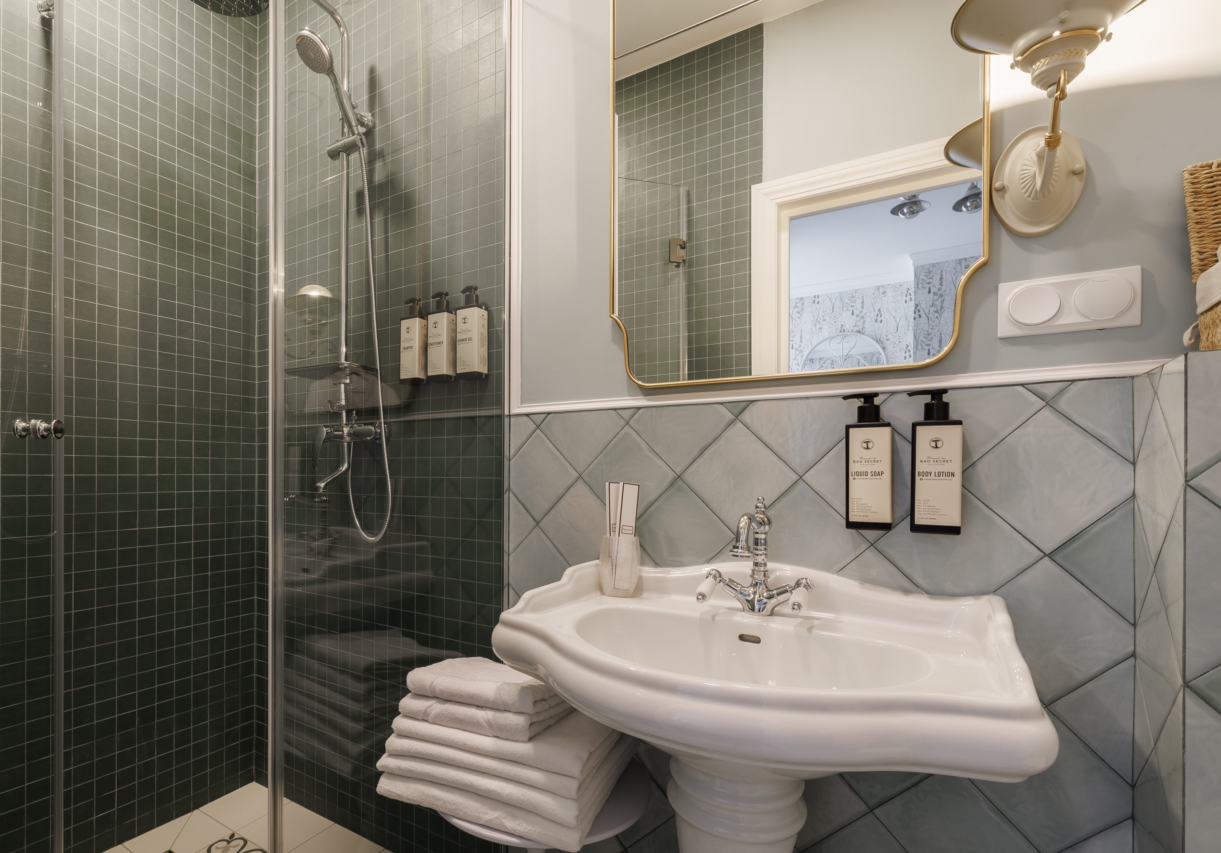 Фото Бутик-отель Симфония