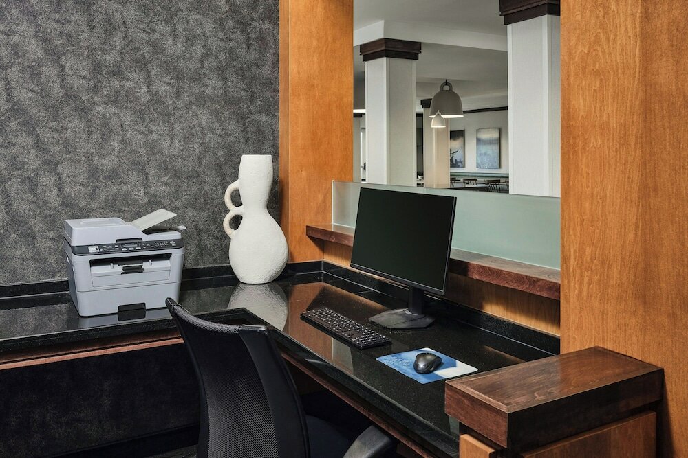 Фото Fairfield Inn & Suites by Marriott Gillette