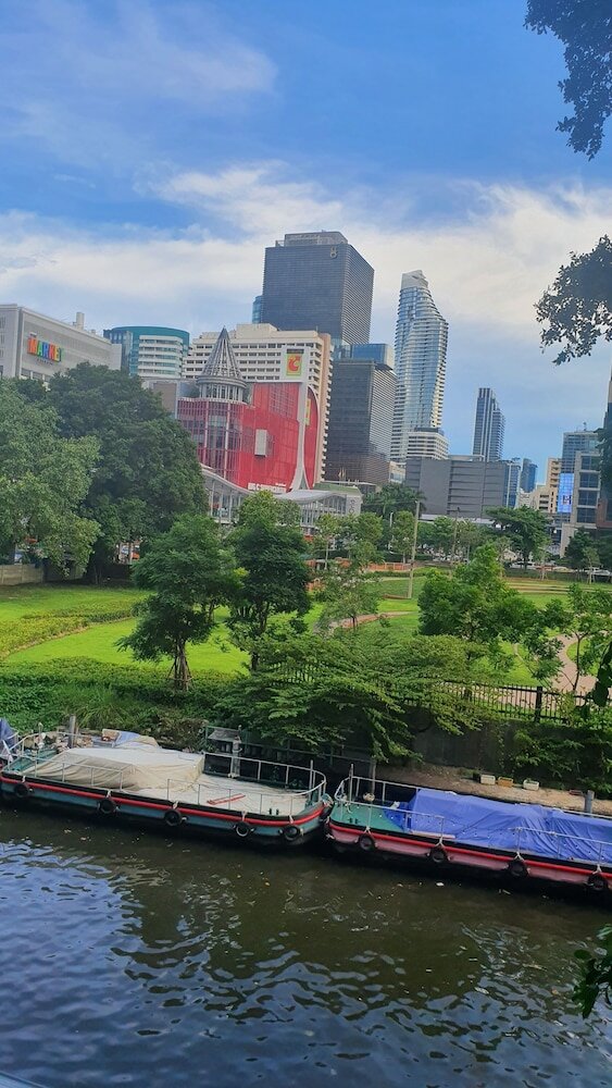 Фото Interchange Tower Serviced Apartment