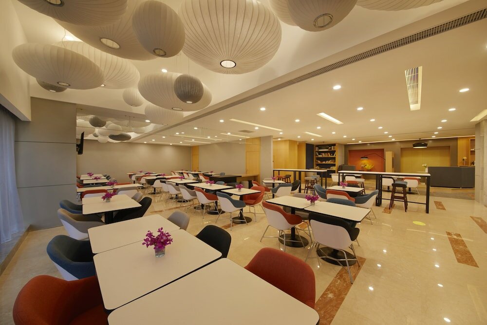 Фото Holiday Inn Express Zhengzhou Zhengdong