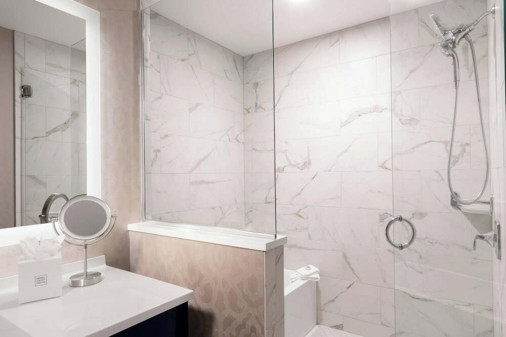Фото Hotel Saint Louis, Autograph Collection