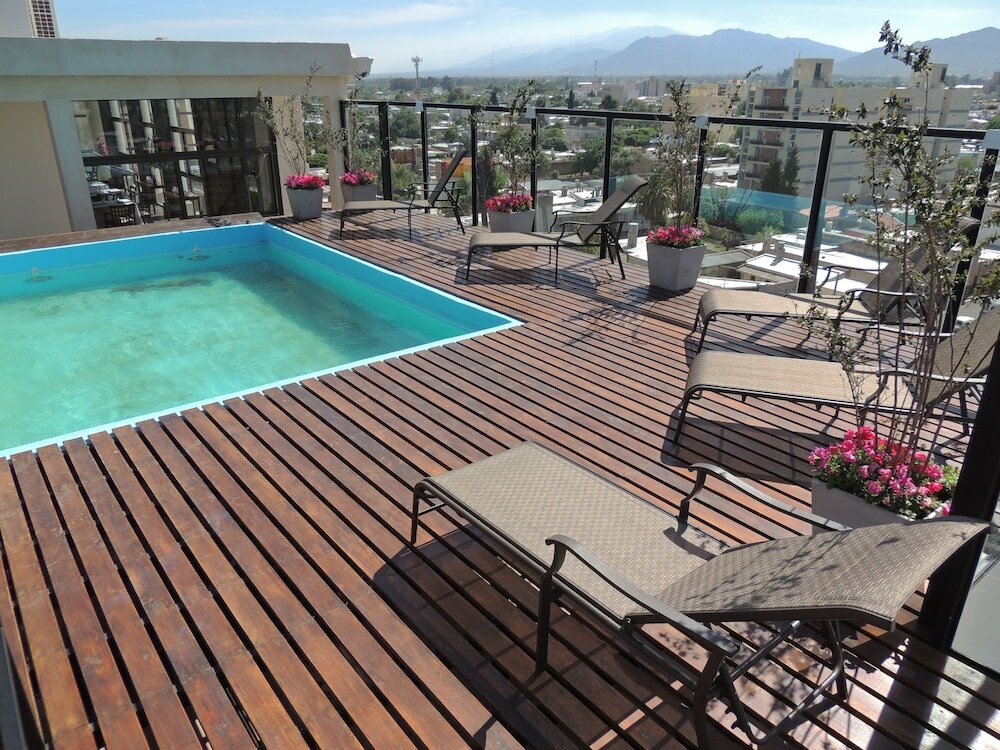 Фото Premium Tower Suites San Luis