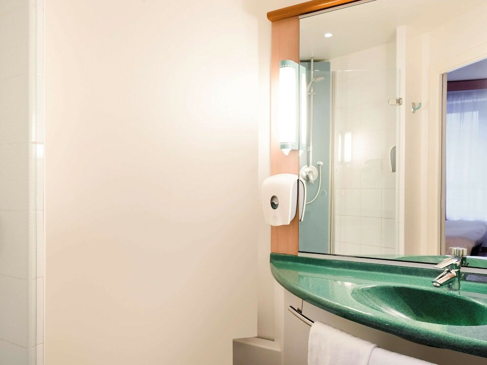 Фото ibis Brussels Centre Gare Midi