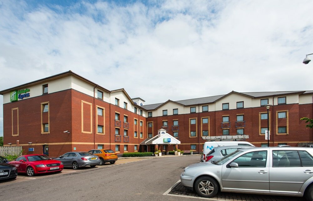Фото Holiday Inn Express Bristol - Filton, an Ihg Hotel