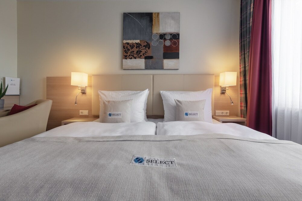 Фото Select Hotel Tiefenthal