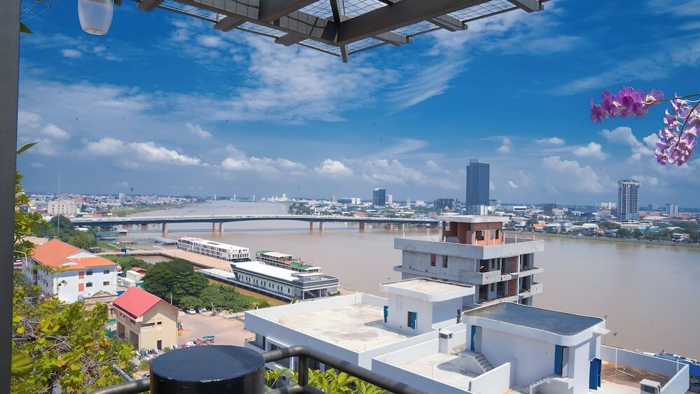 Фото Lcs Hotel & Apartment