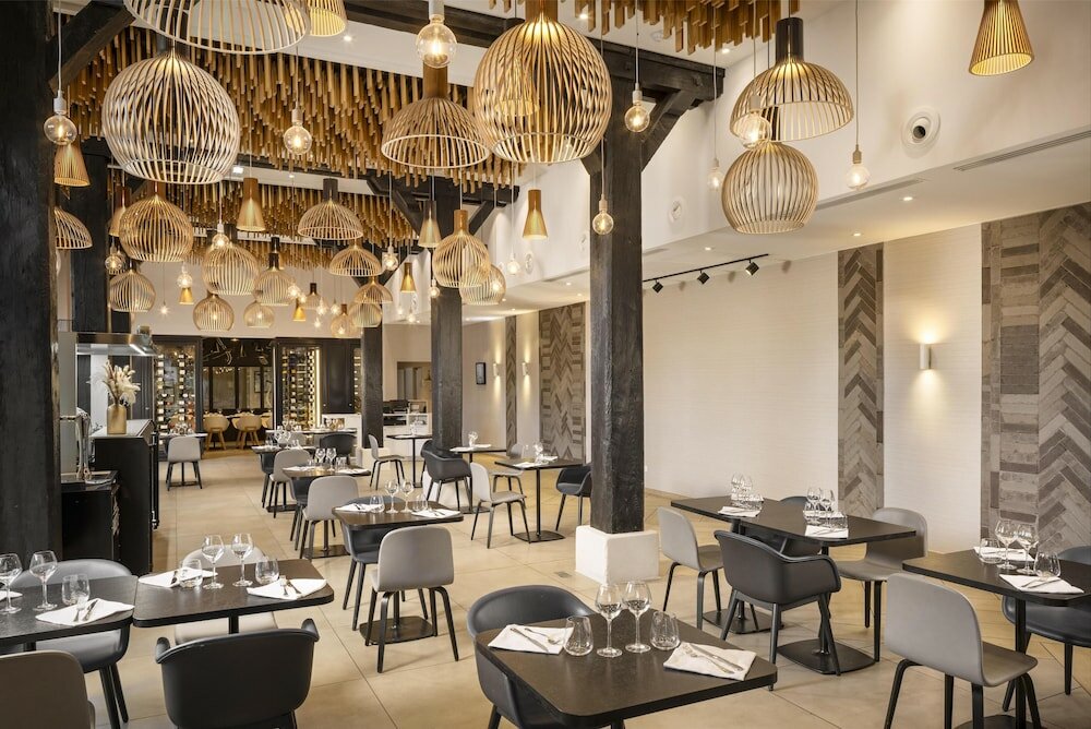 Фото Hilton Garden Inn Paris La Villette