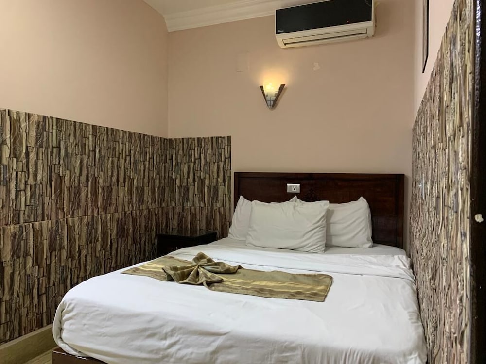 Фото Cairo Hotel