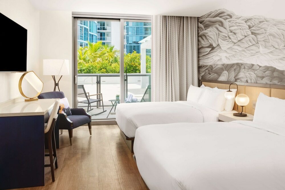 Фото Hyatt Centric Las Olas Fort Lauderdale
