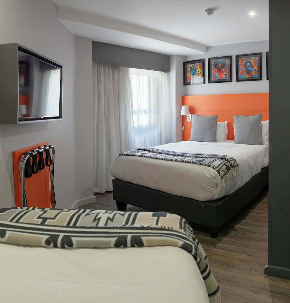 Фото Signature Lux Hotel, by Onomo