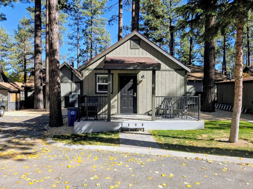 Фото Big Bear Frontier