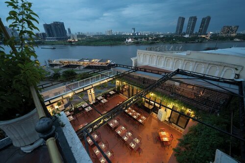 Гостиница Hotel Majestic Saigon в Хошимине