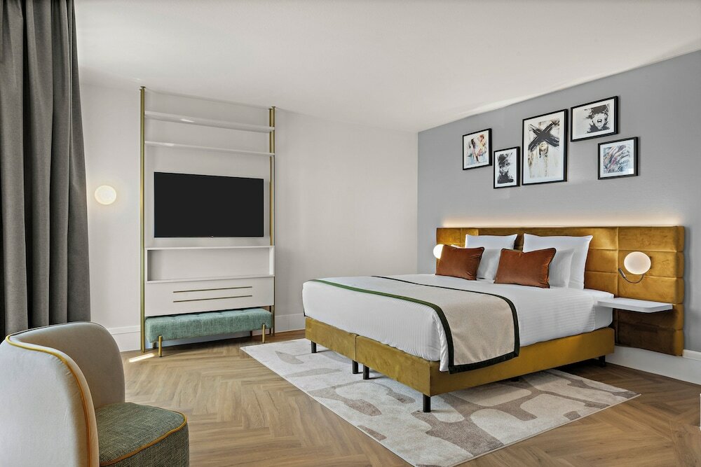 Фото Novotel Mainz