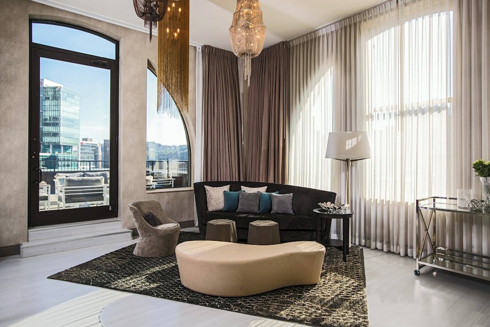 Фото Renaissance Pittsburgh Hotel