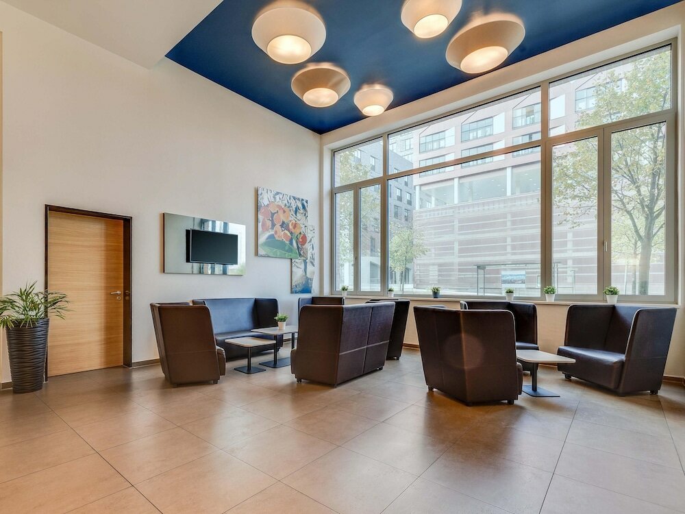 Фото B&b Hotel Bremen-Überseestadt