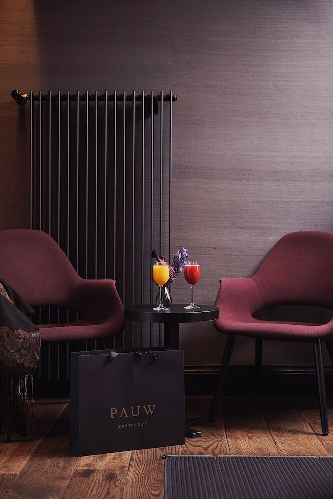 Фото Canal House