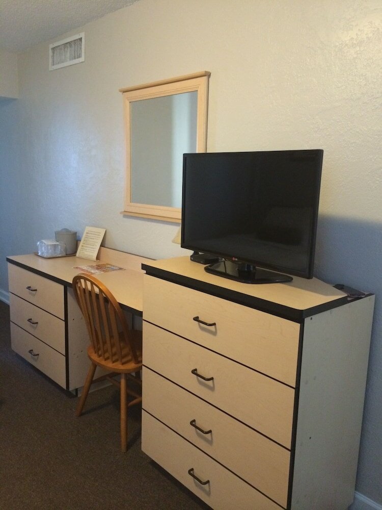 Фото Cove Motel Oceanfront