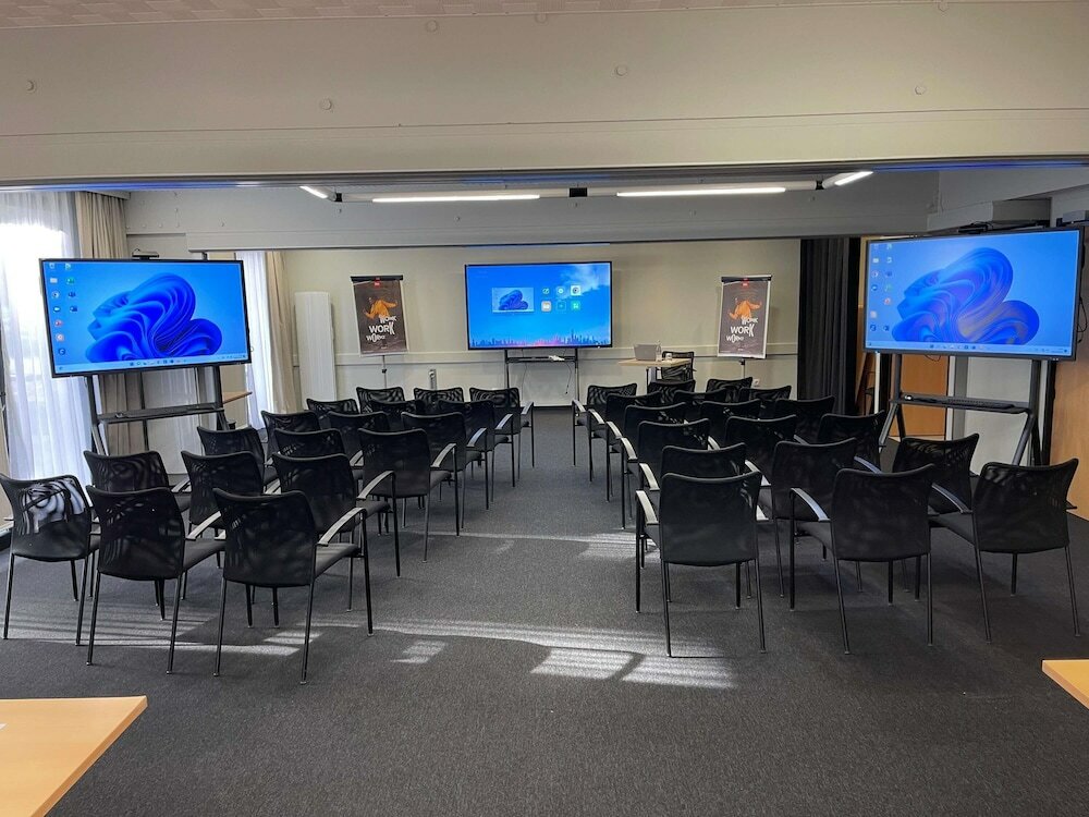 Фото Ibis Saint-Lô La Chevalerie